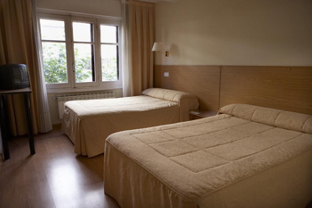 Hostal Bezana Burgo Dış mekan fotoğraf